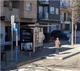 Marquesina publicitaria en la avenida Barcelona, eje comercial de Igualada